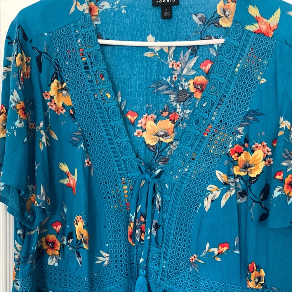 Torrid Blue Floral Tie Front Blouse